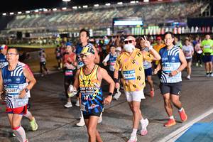 BIB: 
                            <button type="button" onclick="openModal(23303547)" class="btn btn-primary btn-sm float-right btn-popup" data-toggle="modal" data-target=".modal-high-quality">
                        <i class="fas fa-shopping-cart"></i> Add to Cart
                    </button>
                                            <button type="button" onclick="isThisMe(23303547, true)" class="btn btn-success btn-sm float-right btn-popup btn-isme hidden" data-toggle="tooltip" data-placement="bottom" title="นี่คือรูปของคุณใช่ไหม คลิกที่นี่เพื่อเอาเข้าอัลบั้ม">
                        <i class="fas fa-plus"></i> Add to album
                    </button>
                    <button type="button" onclick="isThisMe(23303547, false)" class="btn btn-warning btn-sm float-right btn-popup btn-isnotme hidden">
                        <i class="fas fa-ban"></i> Remove from album
                    </button>